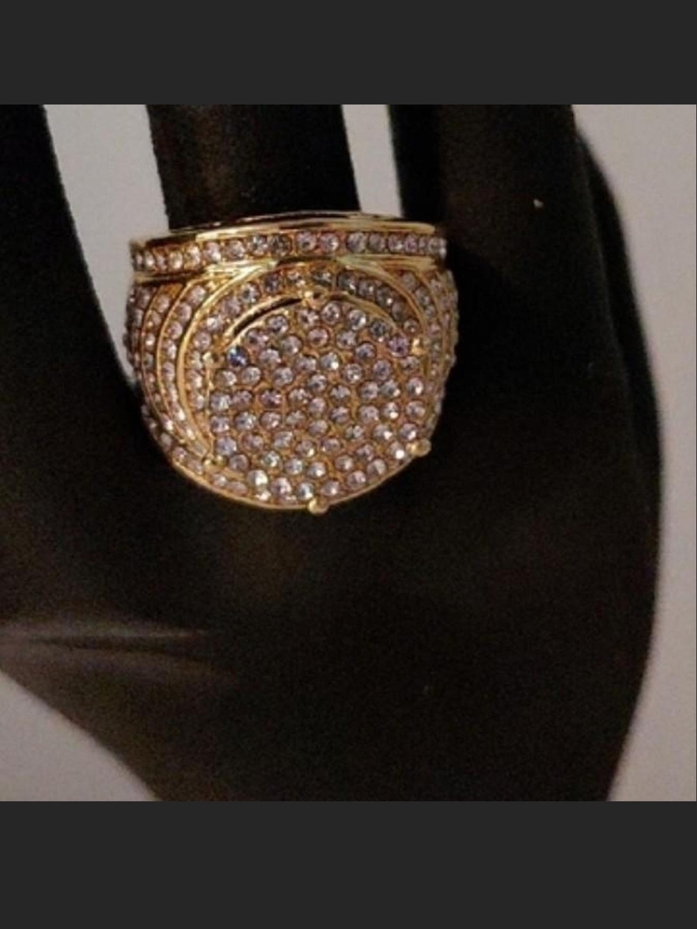 Source Unknown Gold Pavé Crystal Dome Ring